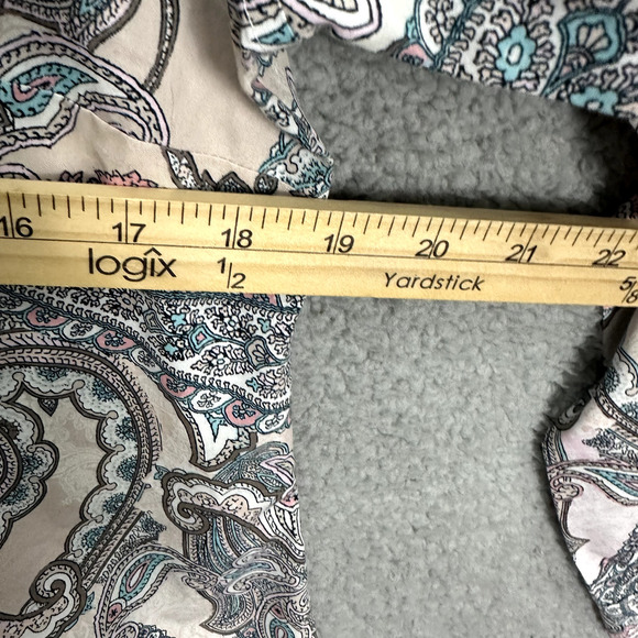 Chicos Button Up Top Womens 0 XS Paisley Long Sleeve No Iron Boho Career Office - Picture 5 of 7